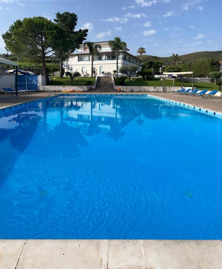 Hotel La Tombola Agropoli Dış mekan fotoğraf