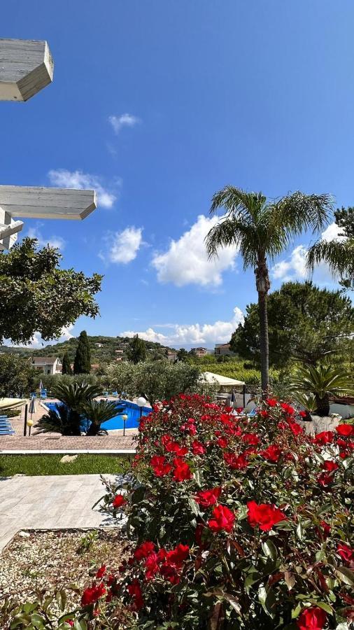Hotel La Tombola Agropoli Dış mekan fotoğraf