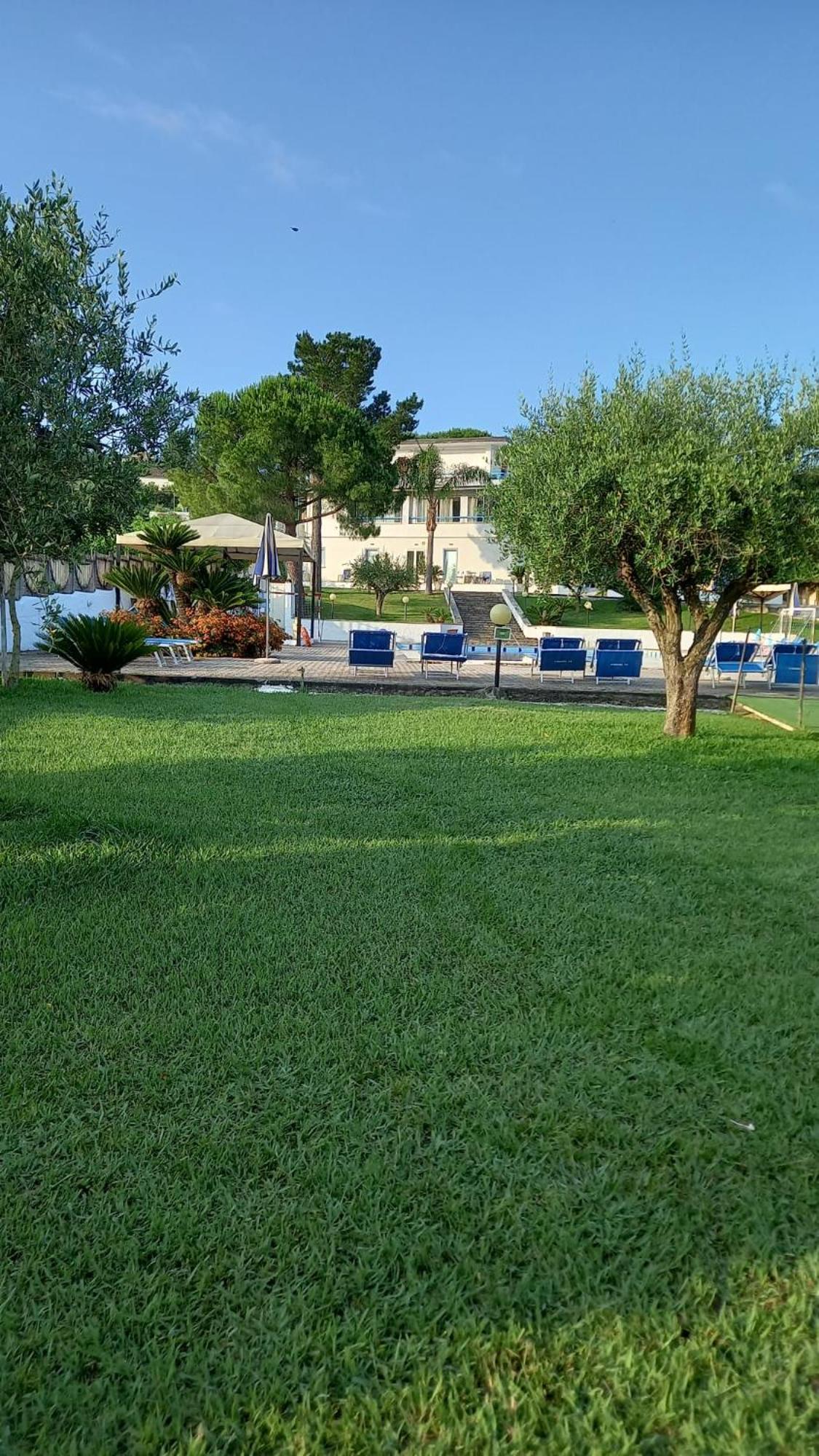 Hotel La Tombola Agropoli Dış mekan fotoğraf