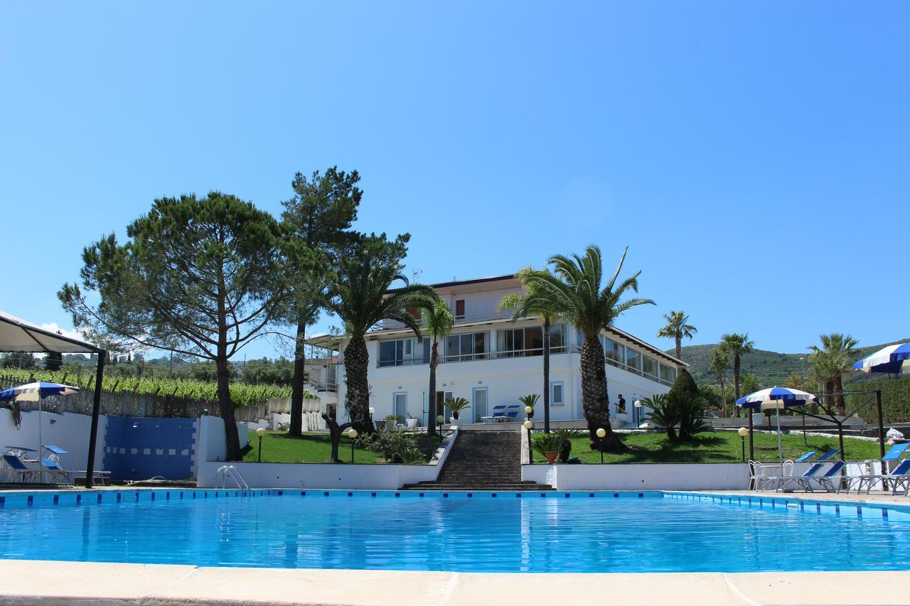 Hotel La Tombola Agropoli Dış mekan fotoğraf